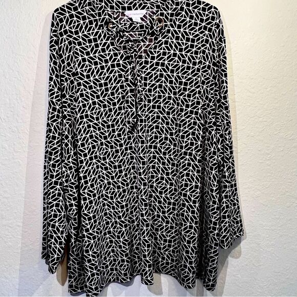 Liz Claiborne geometric print tunic 🦩 black and white 🦩 size 3X - Picture 1 of 5